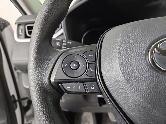 Used 2025 Toyota RAV4 XLE image 22