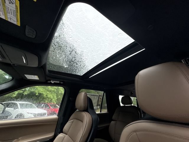 New 2027 Lincoln Navigator L Black Label AWD/4WD image 22