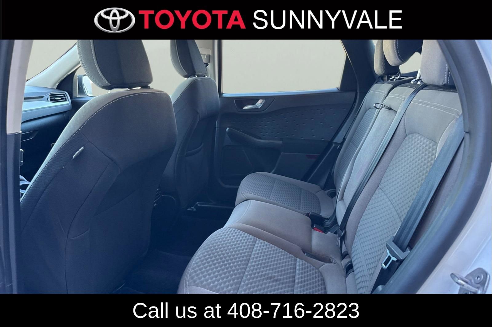 Used 2020 Ford Escape SE Sport image 5