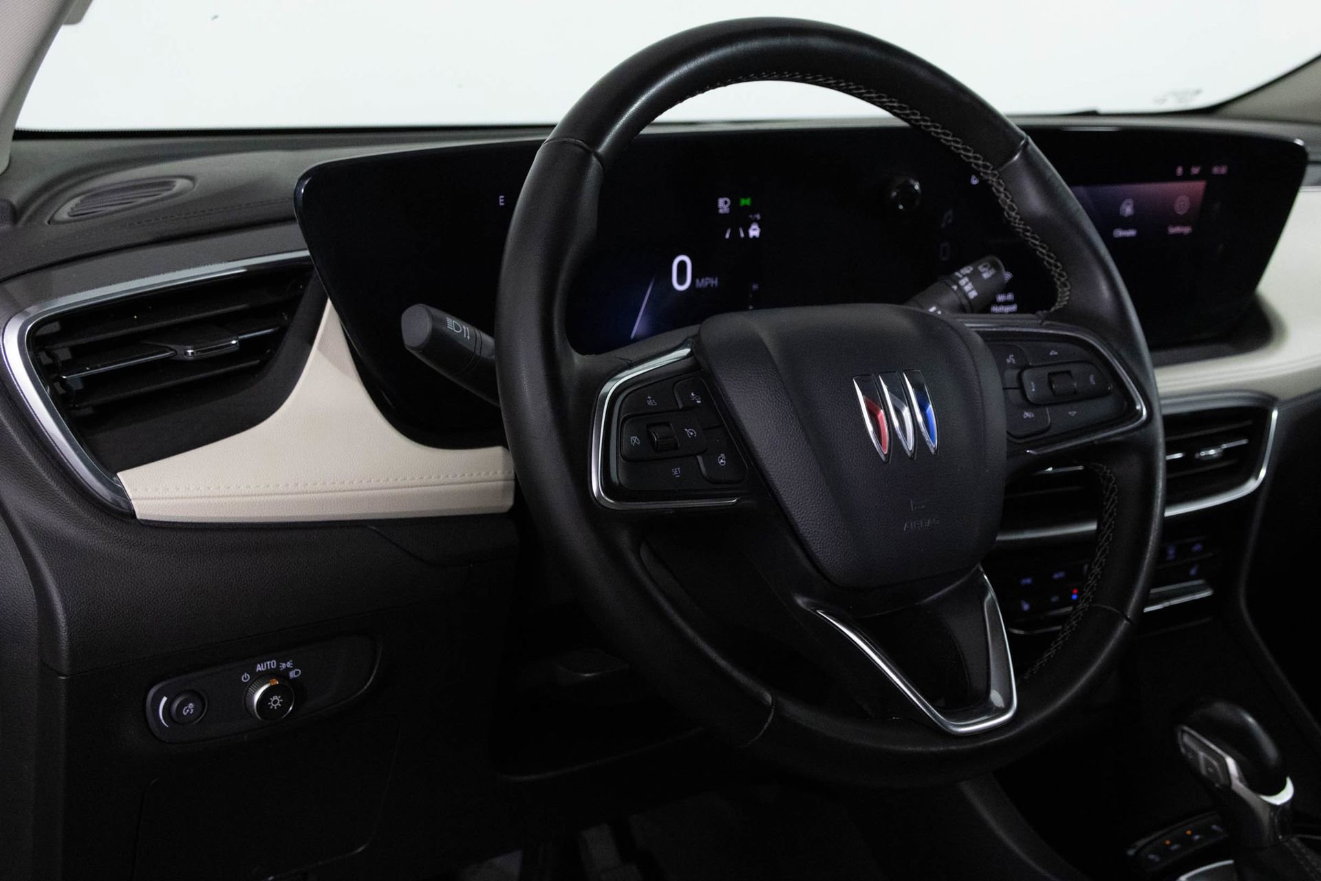 Certified 2024 Buick Encore GX Avenir w/ Avenir Convenience Package image 32