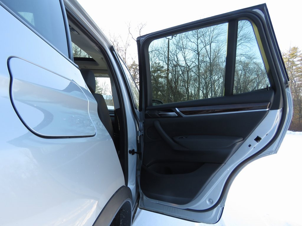Used 2017 BMW X3 xDrive28i image 15
