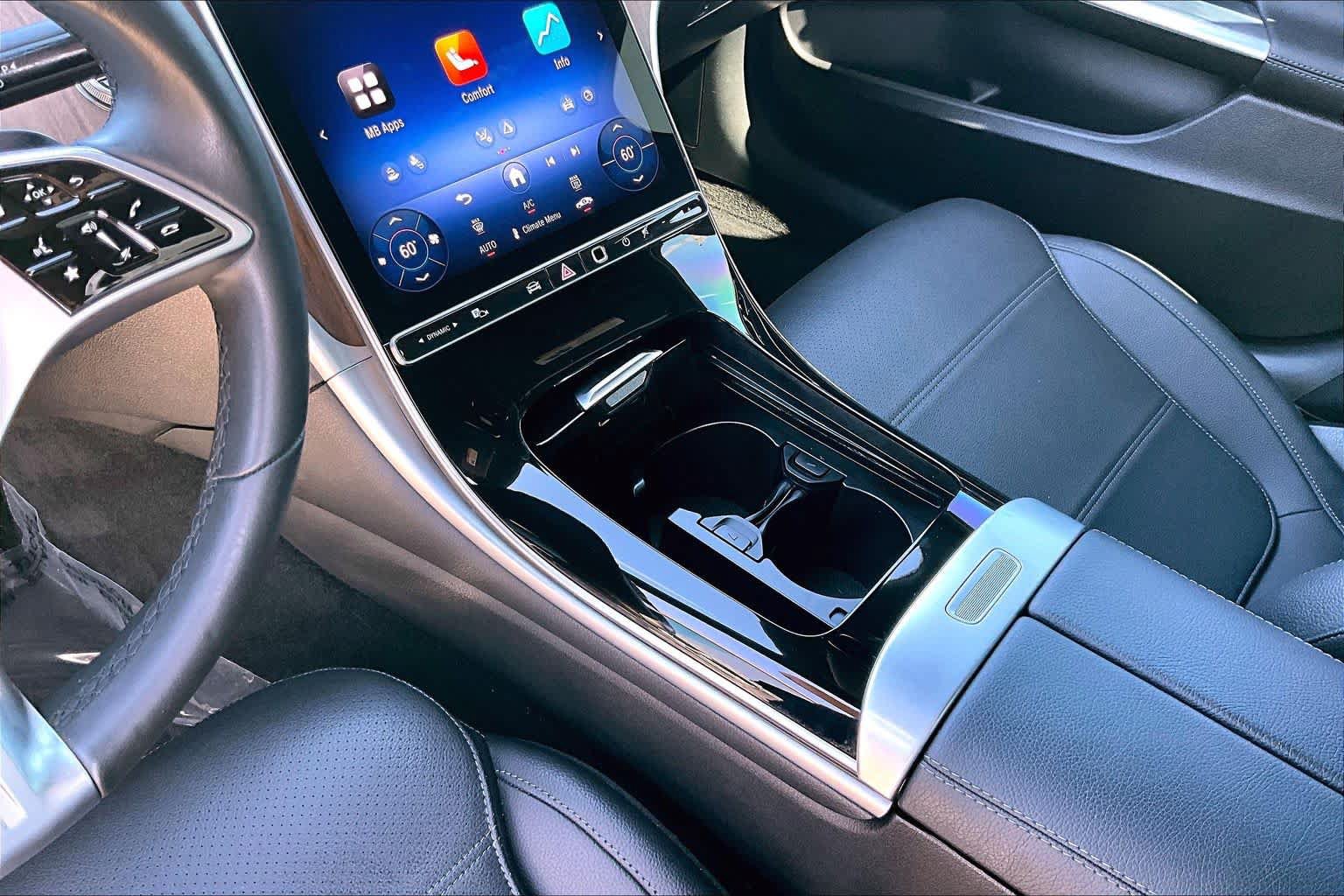 Certified 2025 Mercedes-Benz C 300 Sedan image 15