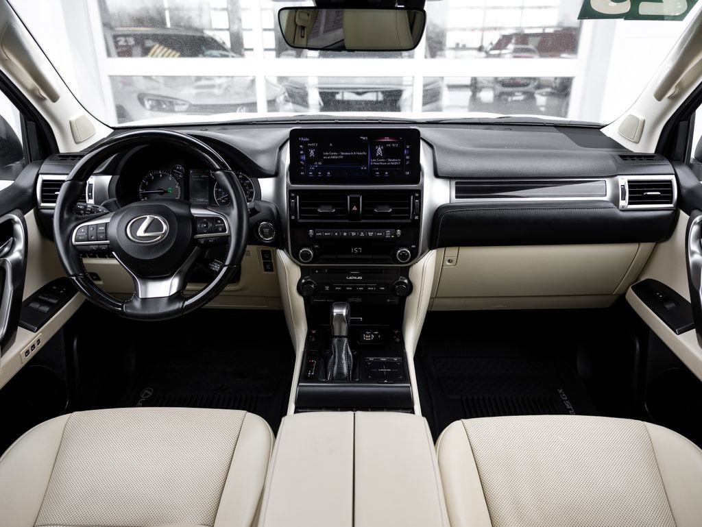 Used 2023 Lexus GX 460 Premium image 18