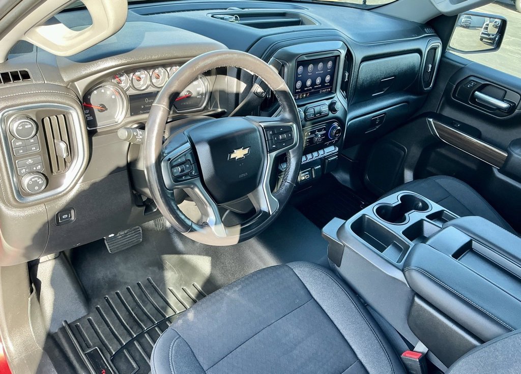 Used 2020 Chevrolet Silverado 1500 LT w/ All-Star Edition image 40