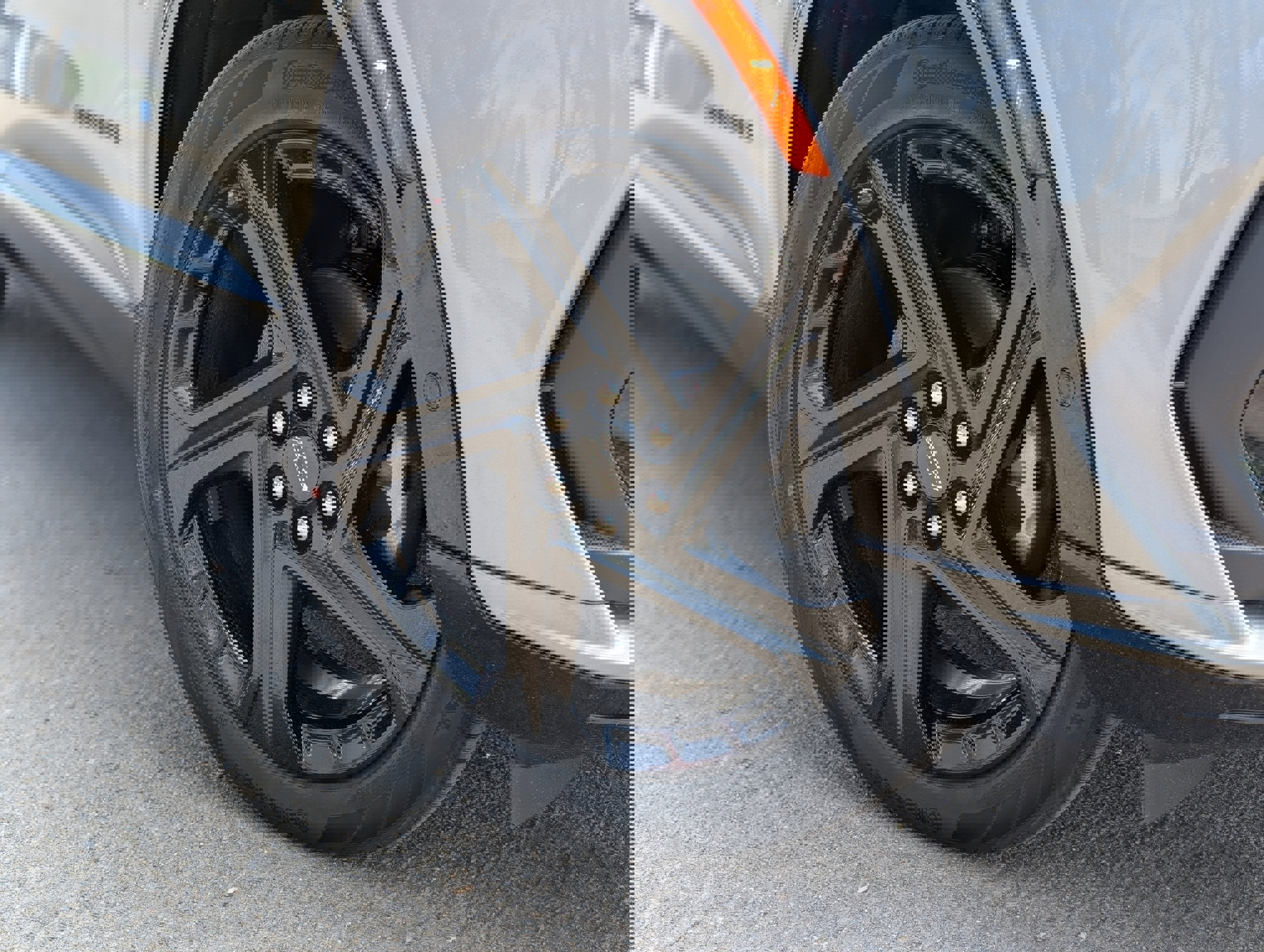 New 2025 Chevrolet Equinox EV RS image 8