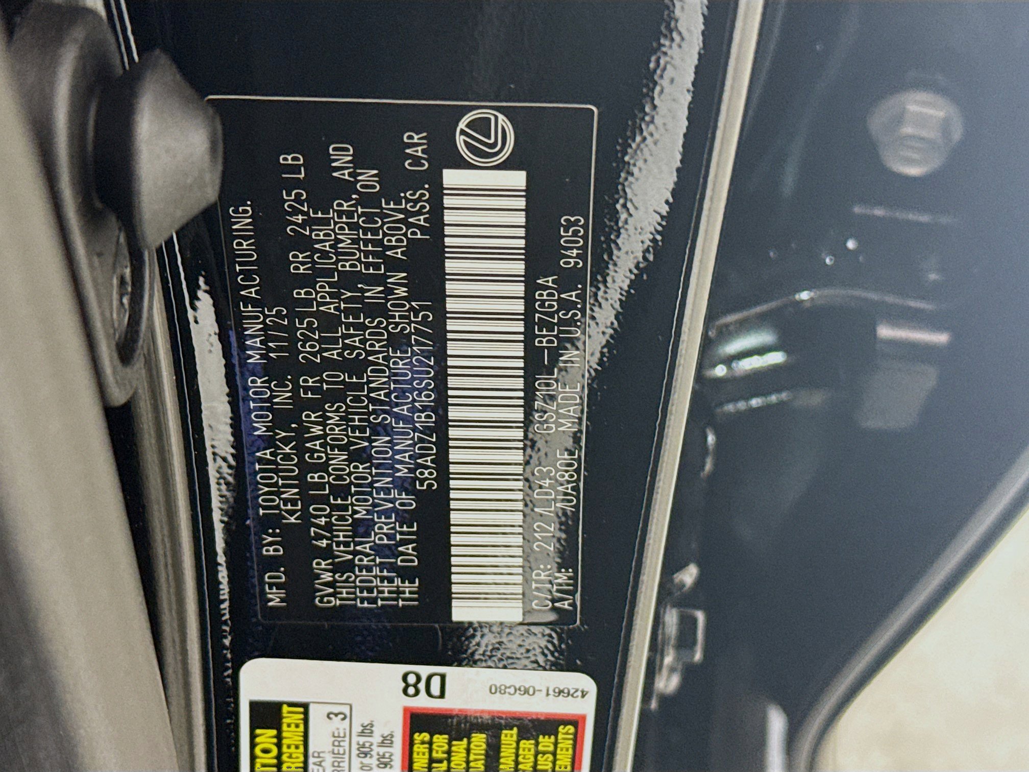 New 2025 Lexus ES 350 w/ Premium Package image 30