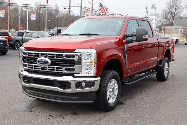 New 2026 Ford F350 XLT w/ FX4 Off-Road Package AWD/4WD image 12