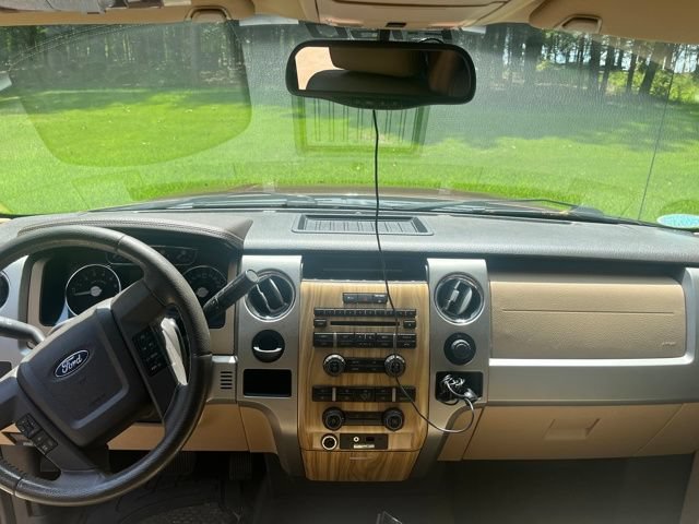 Used 2011 Ford F150 Lariat w/ Lariat Chrome Pkg RWD image 15