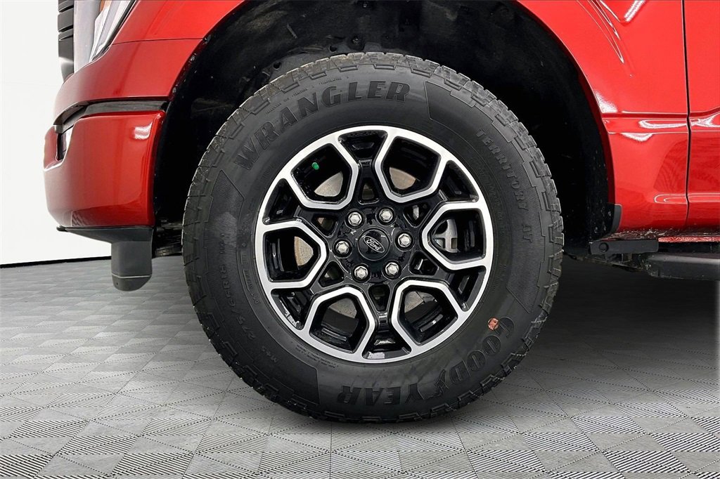 Used 2023 Ford F150 XLT image 9