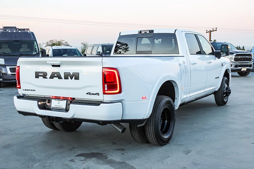 New 2026 RAM 3500 Limited AWD/4WD image 9