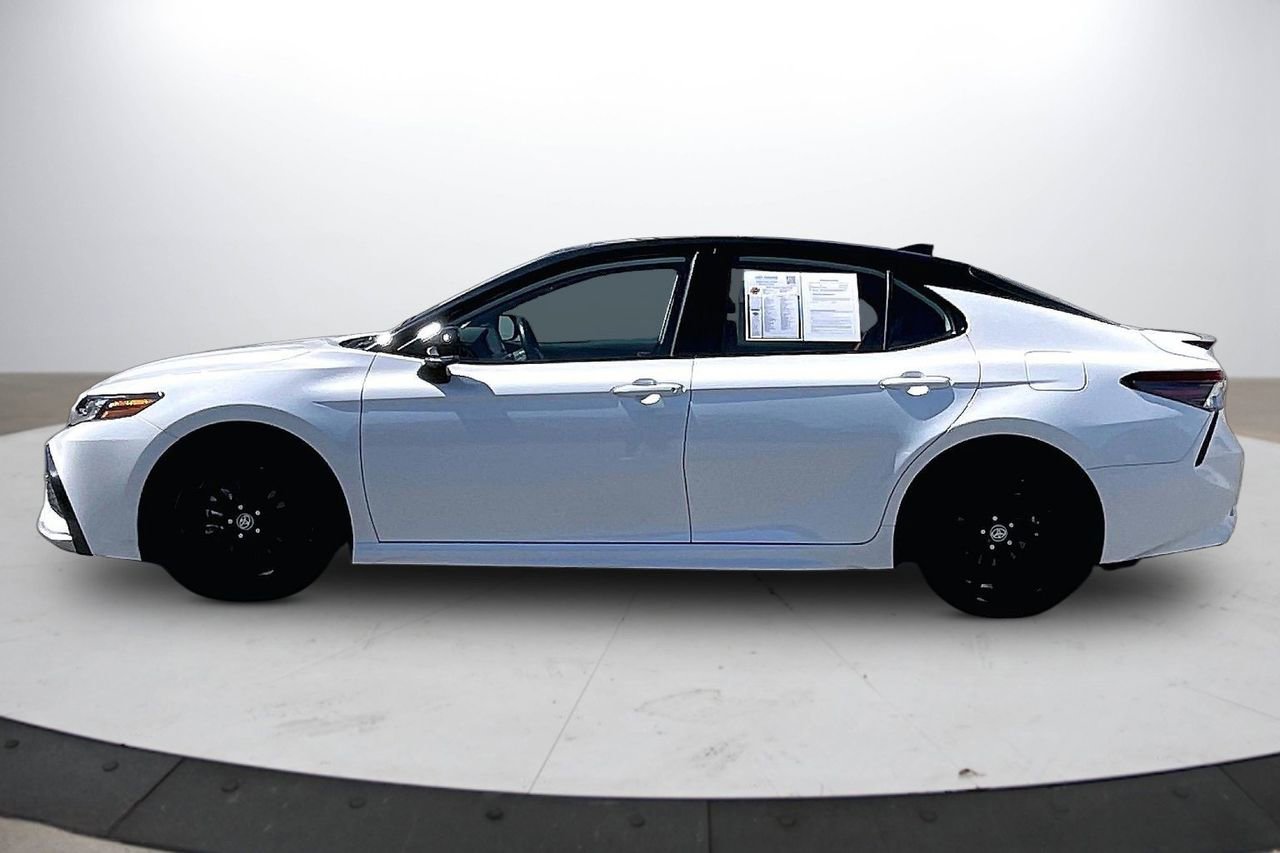 Used 2023 Toyota Camry XSE w/ Navigation Package AWD/4WD image 6