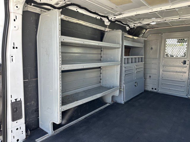 Used 2019 Ford Transit 250 130 Low Roof RWD image 15
