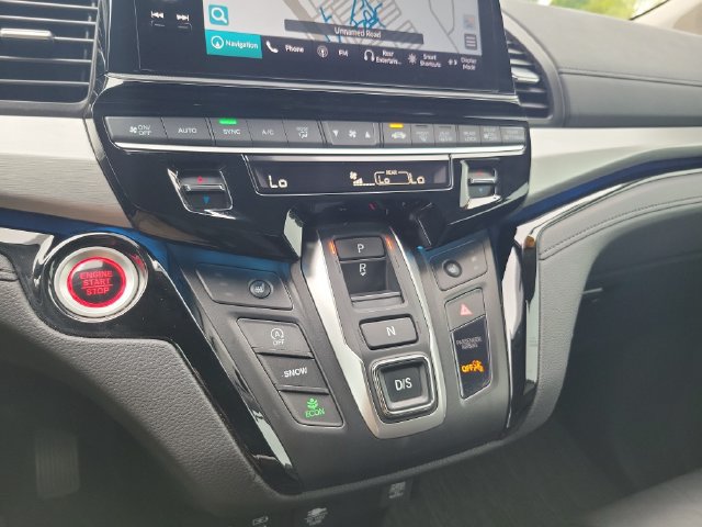 Used 2025 Honda Odyssey Touring image 25