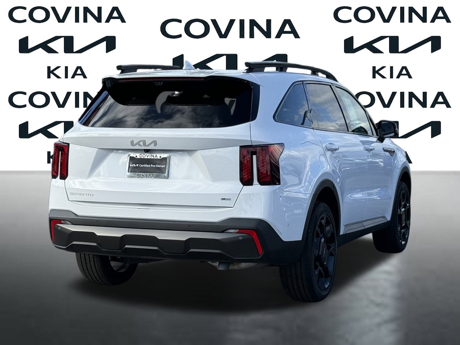 Certified 2024 Kia Sorento SX Prestige w/ Olive Brown Leather Package image 8