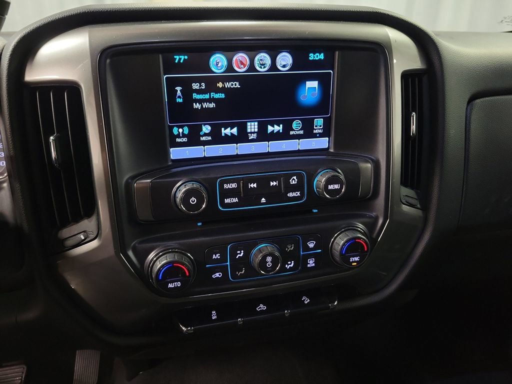 Used 2018 Chevrolet Silverado 1500 LT w/ All Star Edition AWD/4WD image 22