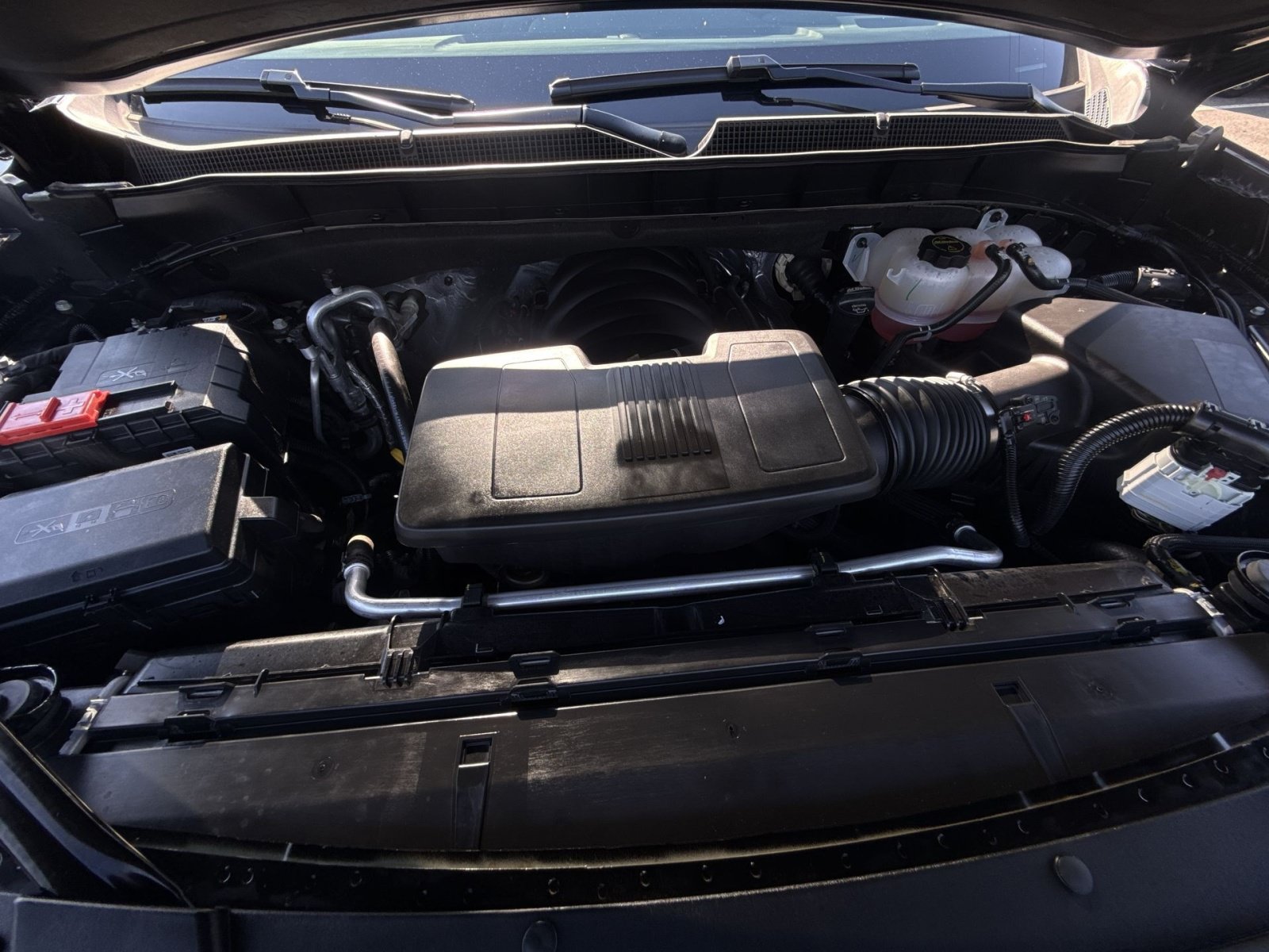 Used 2026 Chevrolet Suburban RST w/ Comfort Package RWD image 29