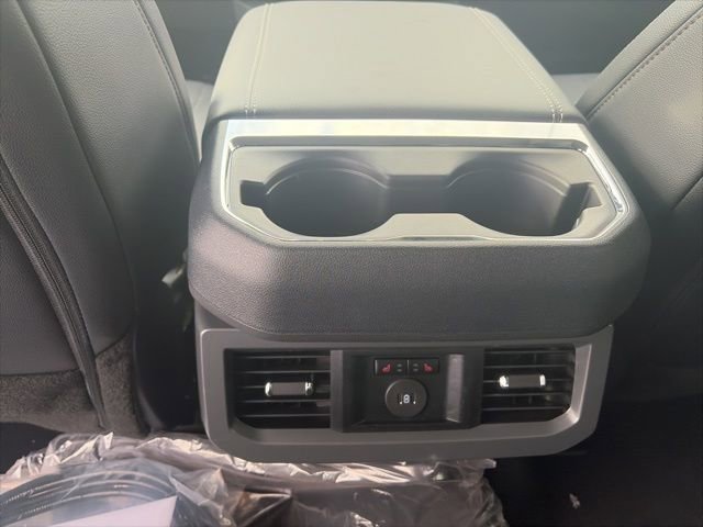 New 2026 Ford F250 Lariat w/ Lariat Ultimate Package image 13