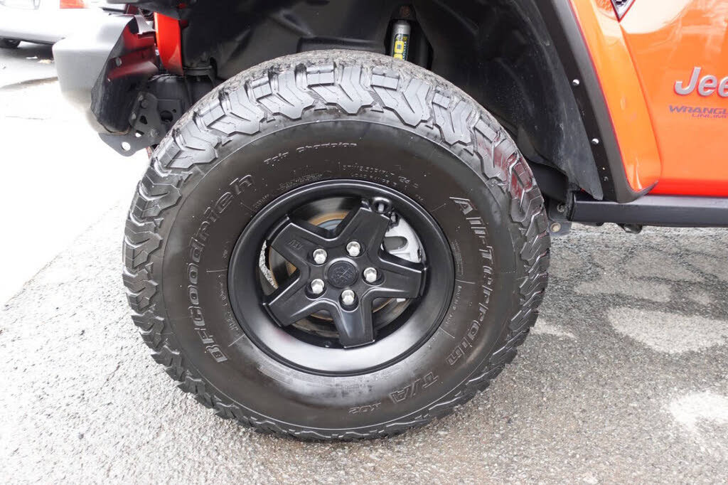 Used 2021 Jeep Wrangler Unlimited Rubicon w/ Dual Top Group AWD/4WD image 77