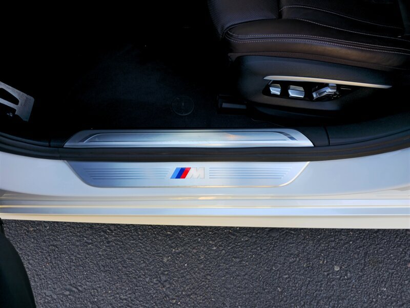 Used 2016 BMW 740i RWD image 14
