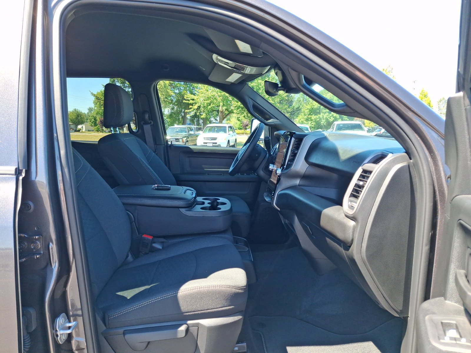 New 2026 RAM 2500 Tradesman AWD/4WD image 21
