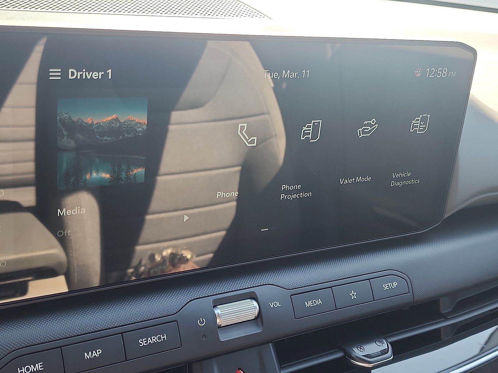 New 2025 Kia K4 EX image 9