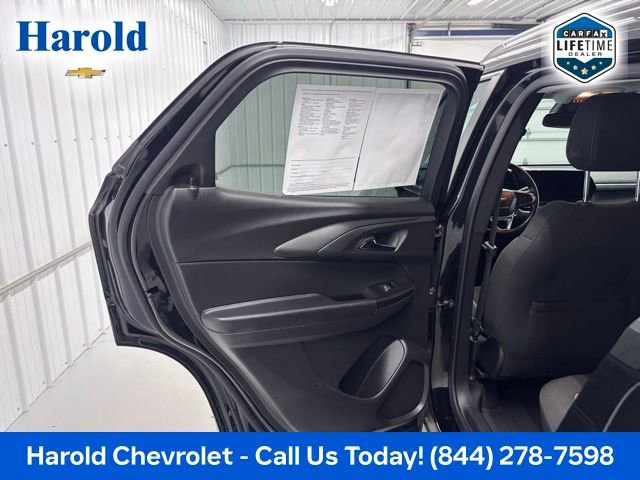 Used 2024 Chevrolet TrailBlazer LT w/ Convenience Package image 12
