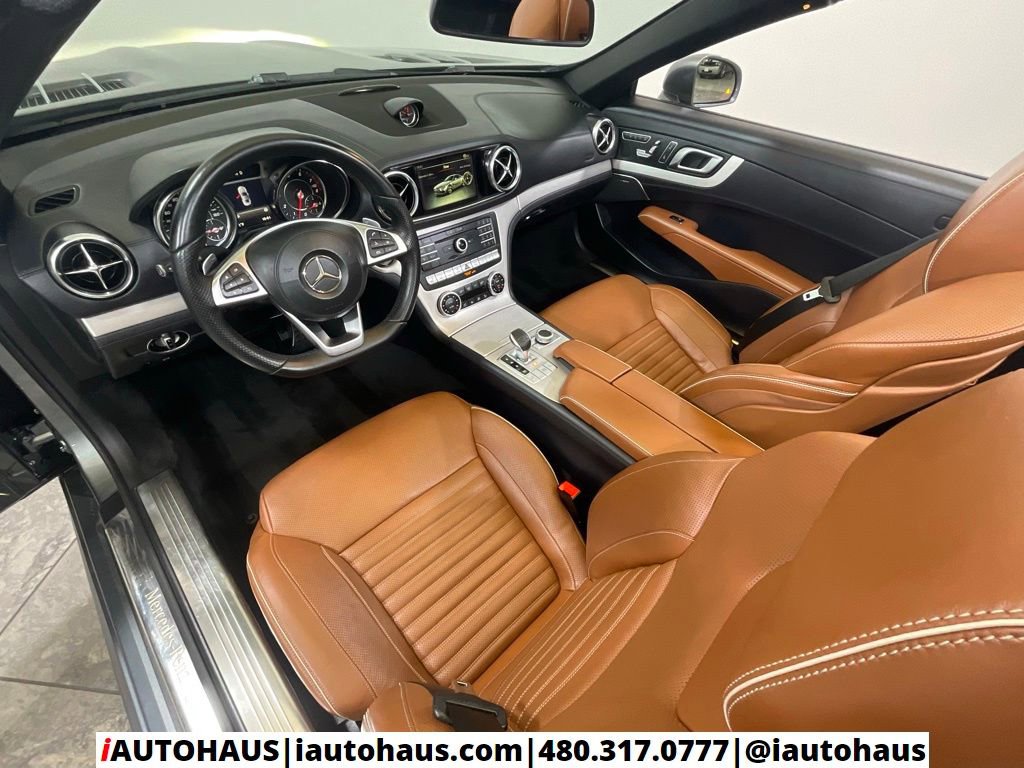 Used 2017 Mercedes-Benz SL 550 image 17