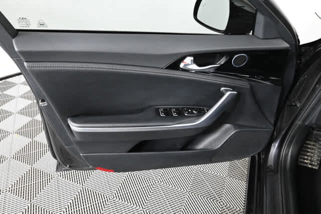 Used 2023 Kia Stinger GT-Line AWD/4WD image 17