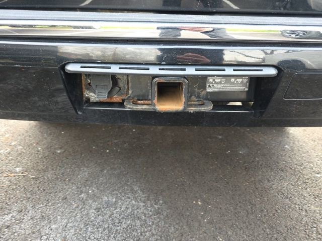 Used 2017 Chevrolet Suburban Premier image 7