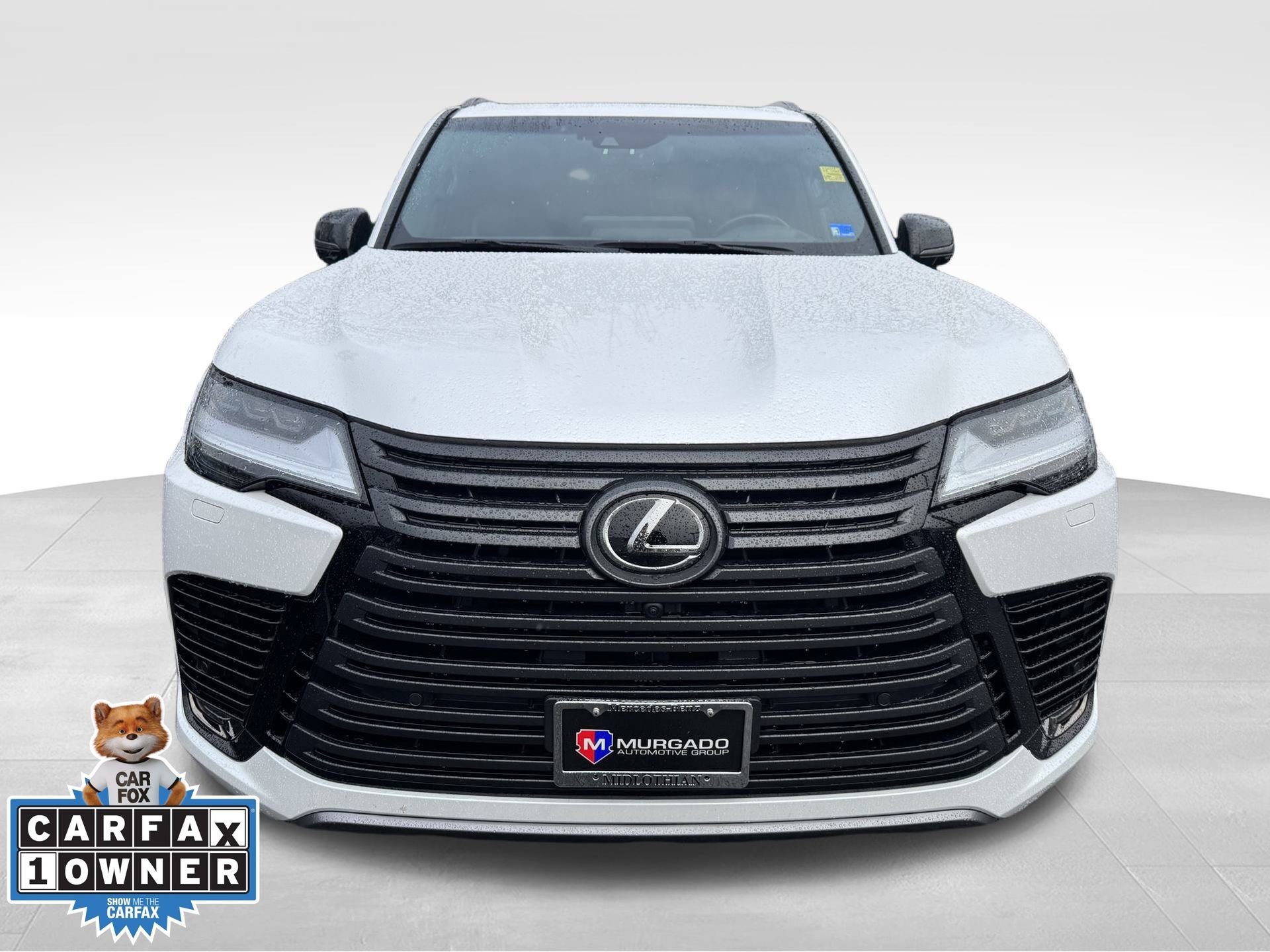 Used 2023 Lexus LX 600 4WD w/ Luxury Package image 2