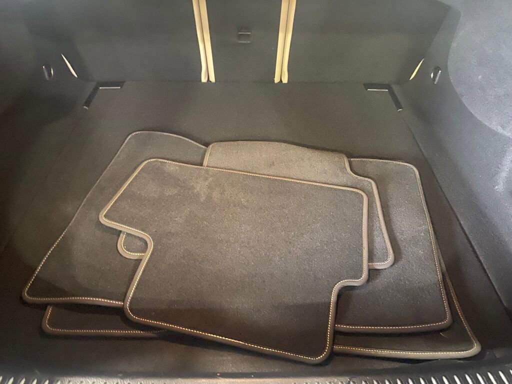 Used 2022 Mercedes-Benz A 220 4MATIC image 19