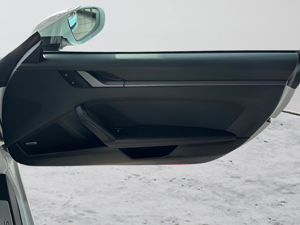 Used 2023 Porsche 911 Targa 4S image 17