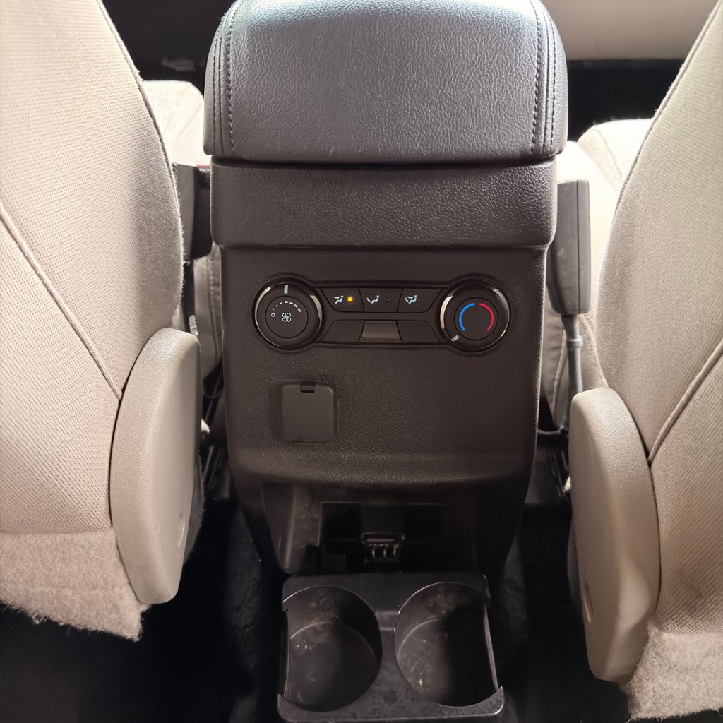 Used 2014 Ford Explorer XLT w/ Equipment Group 201A FWD image 31