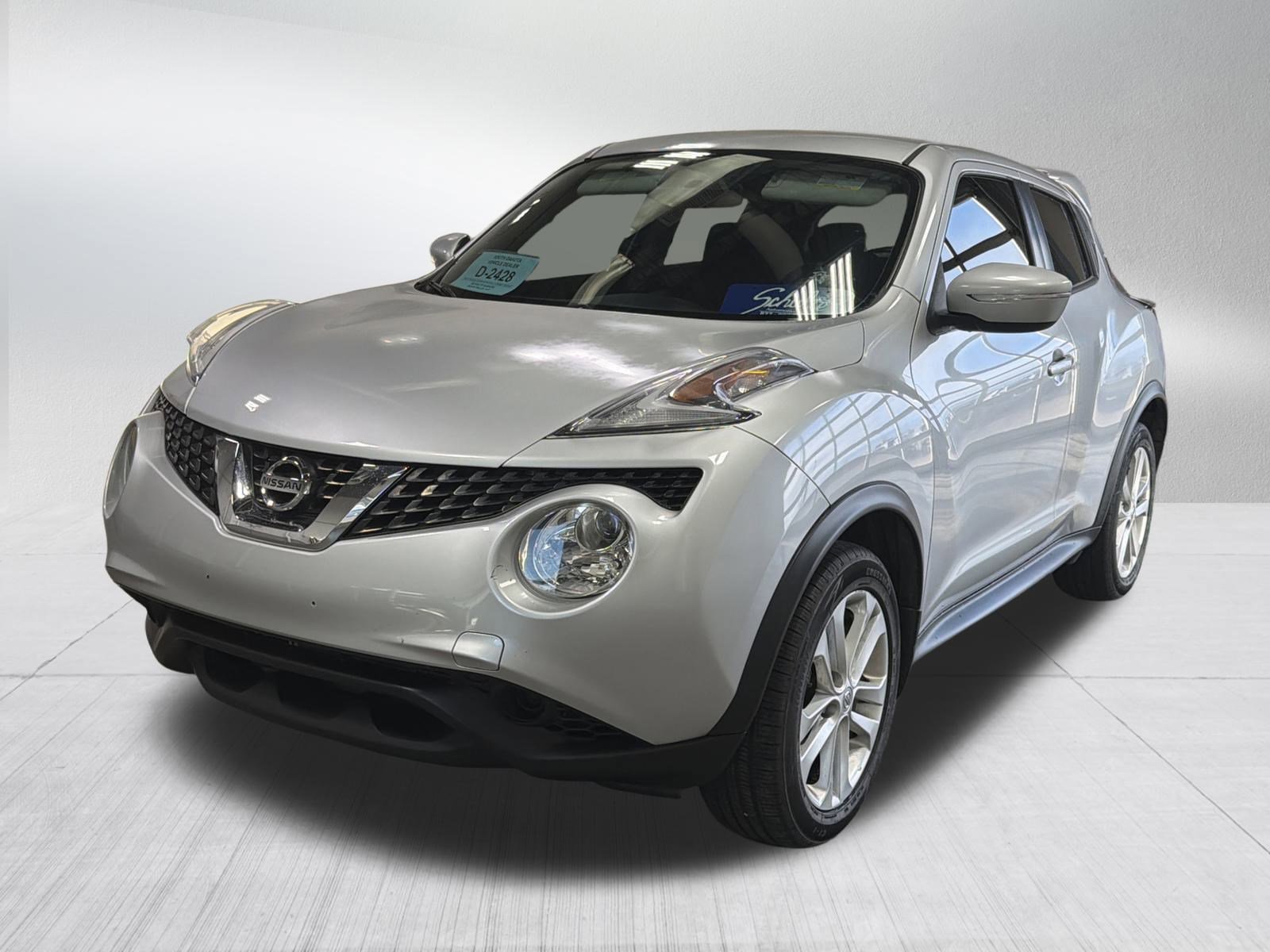 Used 2017 Nissan Juke S image 3