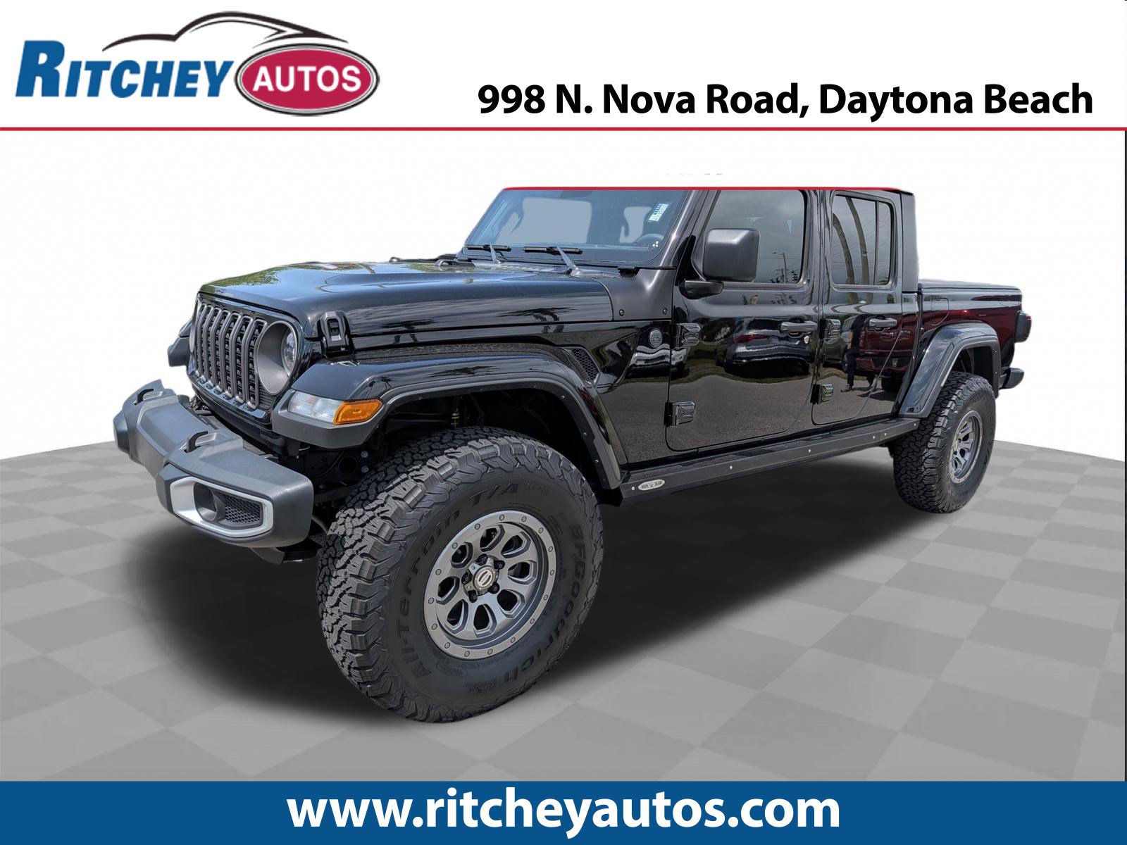 Used 2024 Jeep Gladiator Sport image 1