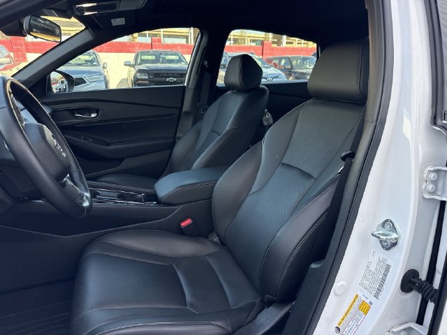 Used 2025 Honda Accord Sport image 26