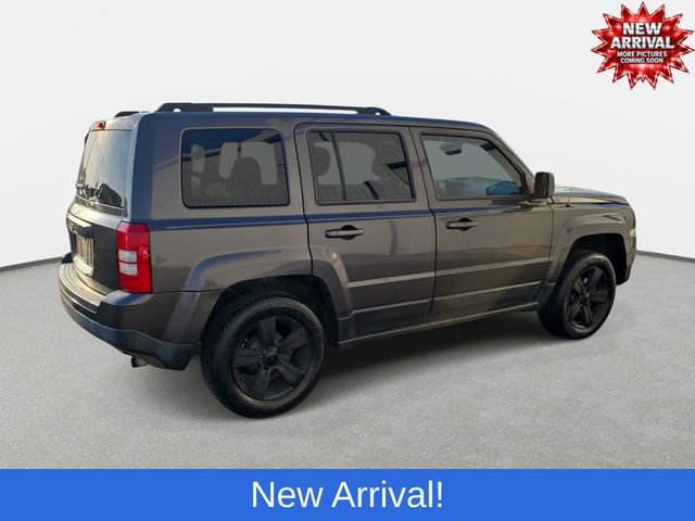 Used 2015 Jeep Patriot Sport w/ Power Value Group FWD image 5