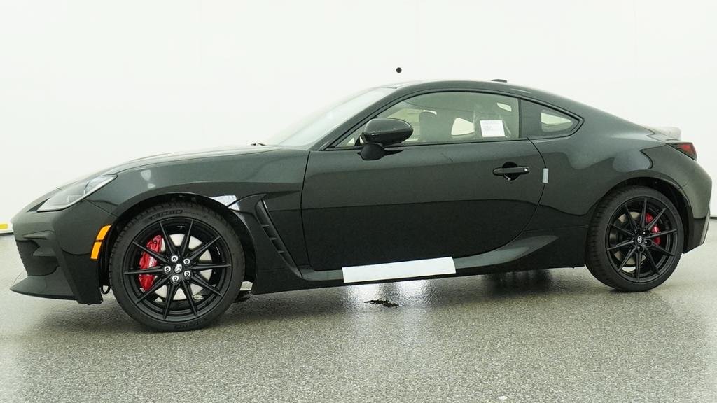 New 2026 Toyota GR86 RWD image 3