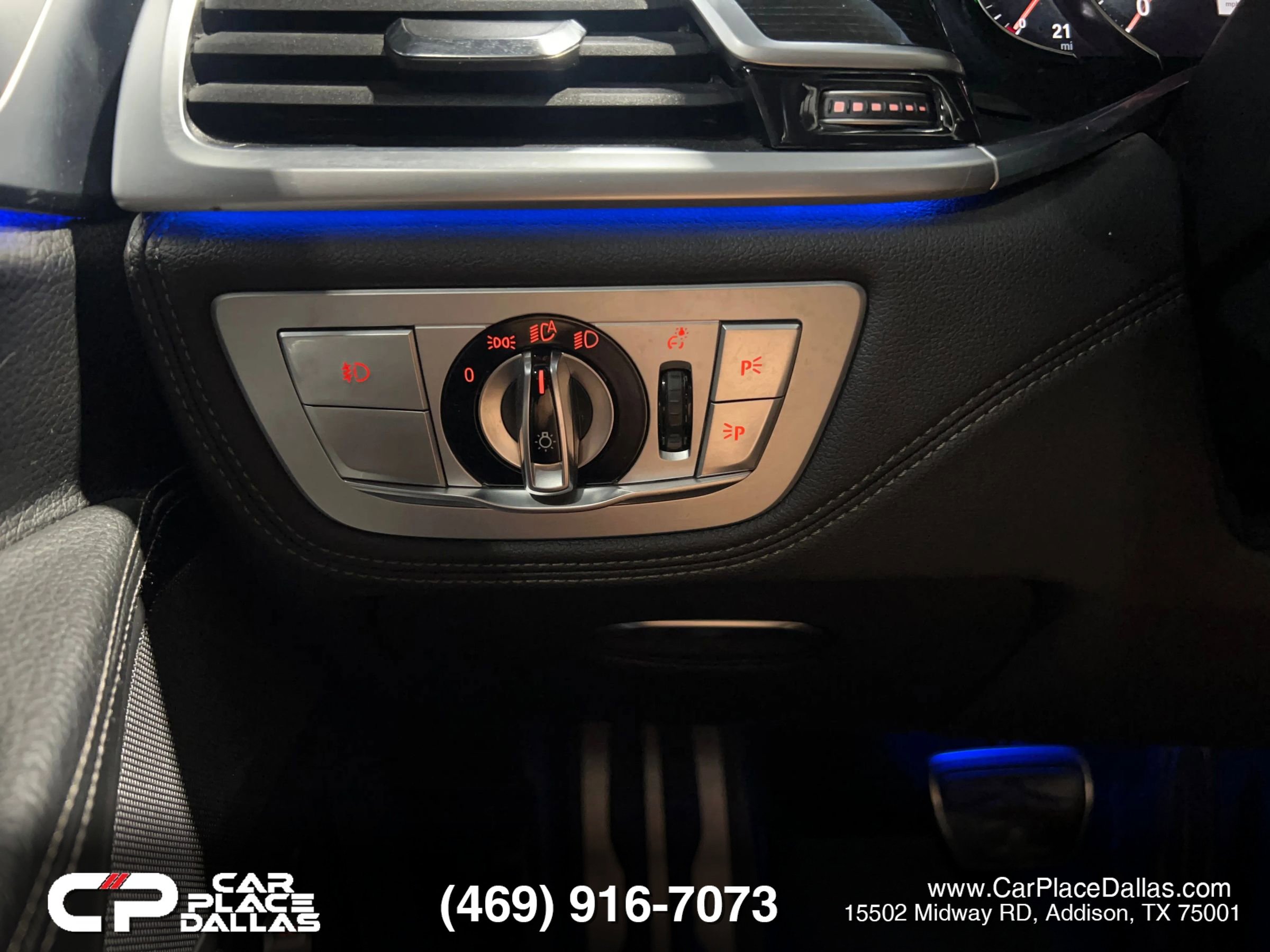 Used 2019 BMW 740i w/ M Sport Package image 30