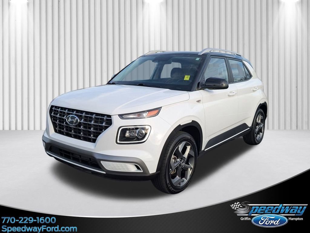Used 2025 Hyundai Venue Limited image 1