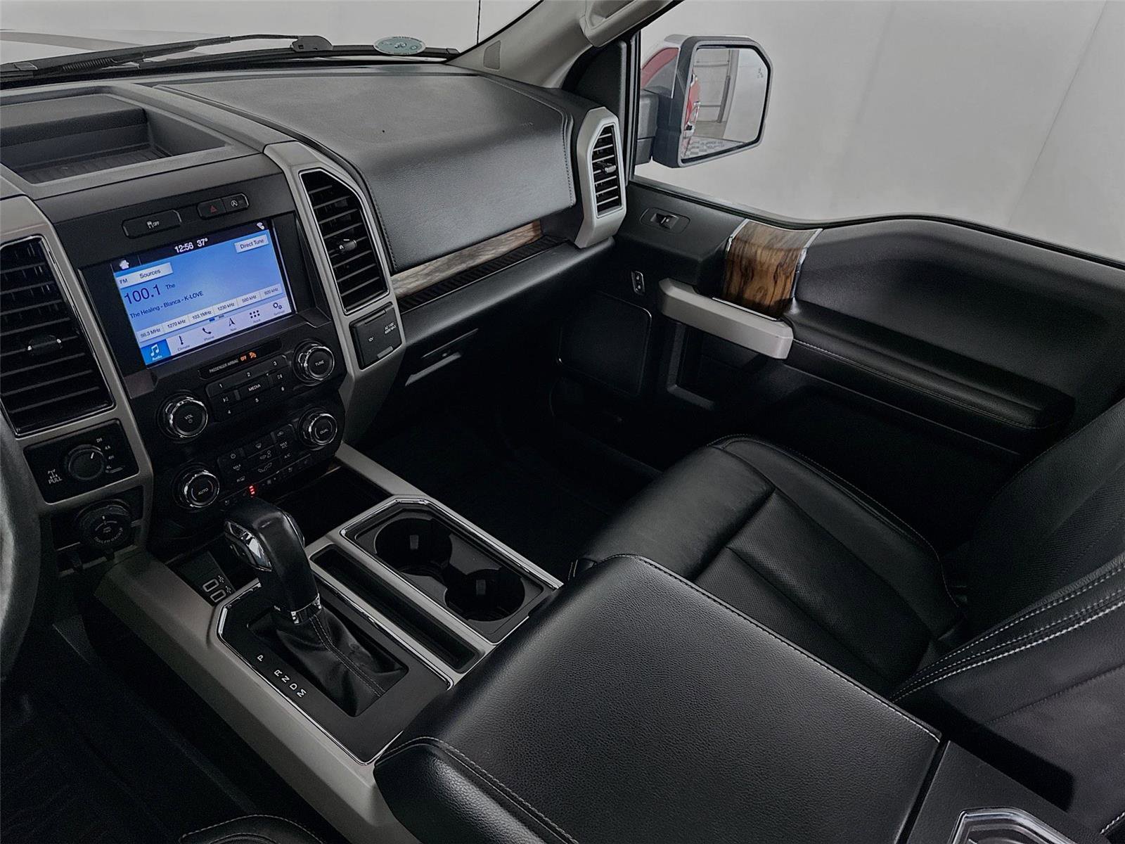 Used 2019 Ford F150 Lariat image 29