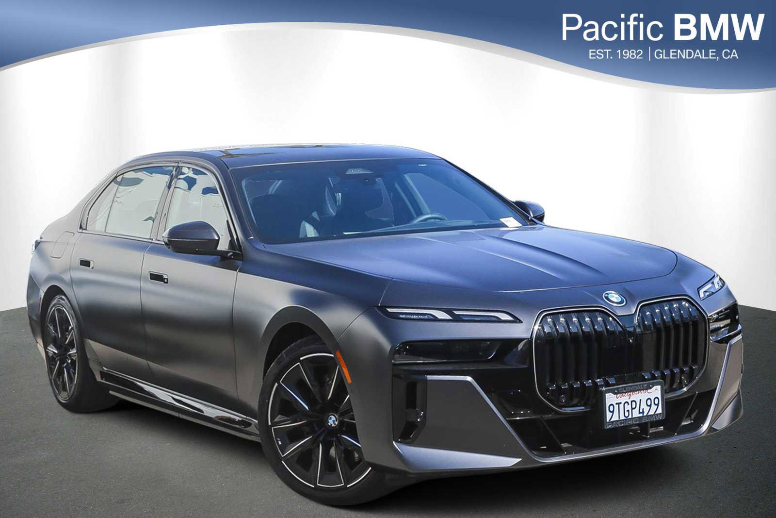 Used 2025 BMW 750e xDrive w/ Premium Package