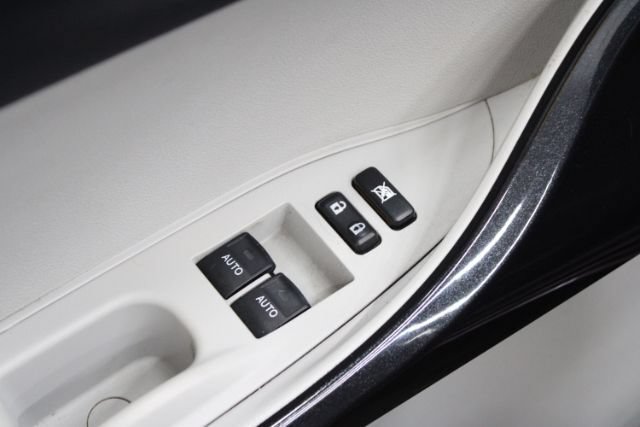 Used 2012 Scion iQ w/ Rear Speaker Pkg FWD image 10