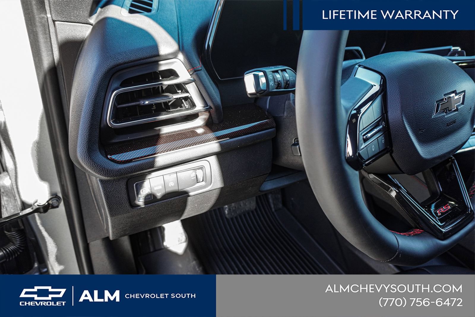 New 2026 Chevrolet Traverse RS w/ LPO, Floor Liner Package FWD image 35