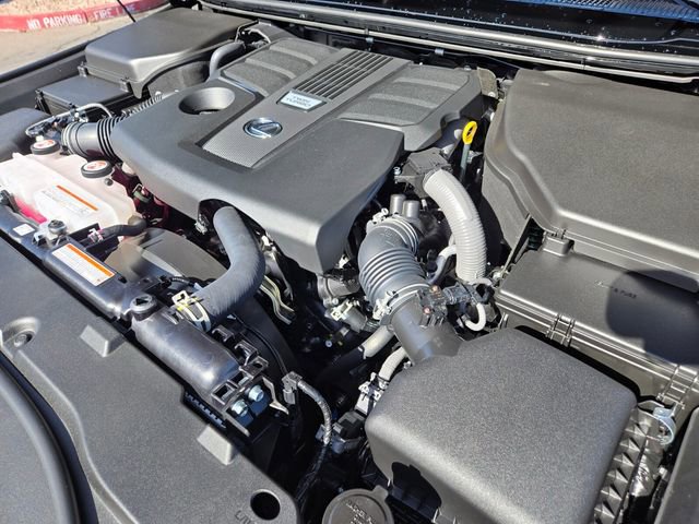 Used 2026 Lexus GX 550 w/ Accessory Package (2T) image 22