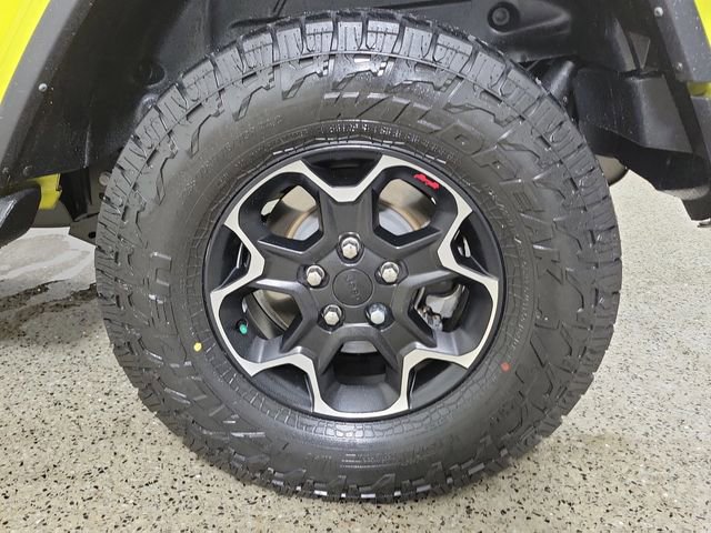Used 2023 Jeep Wrangler Rubicon AWD/4WD image 8