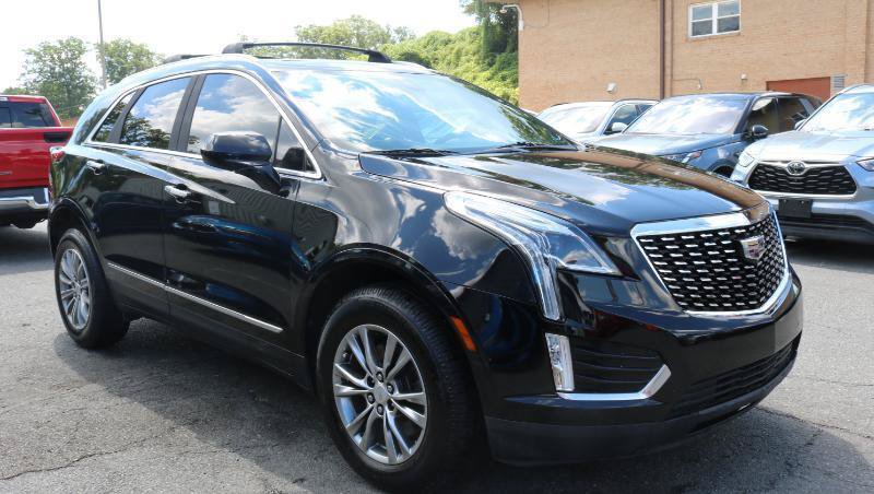 Used 2022 Cadillac XT5 Premium Luxury FWD image 3
