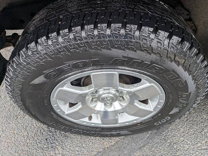 Used 2007 Toyota FJ Cruiser 4WD w/ Upgrade Pkg 2 image 8