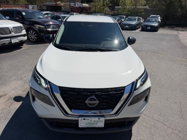 Used 2023 Nissan Rogue S image 10