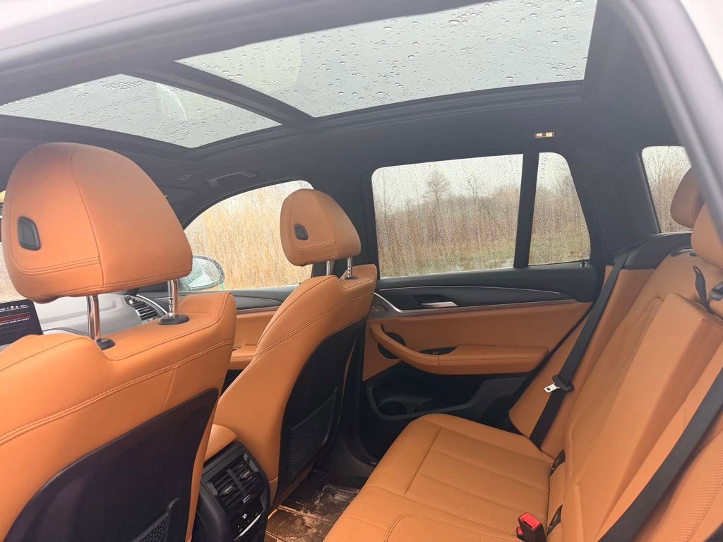 Used 2024 BMW X3 xDrive30i w/ Premium Package image 4